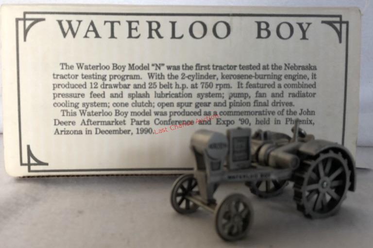 John Deere WATERLOO Boy "Pewter: