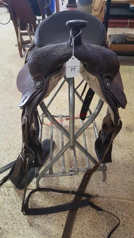 Saddle & Saddle stand