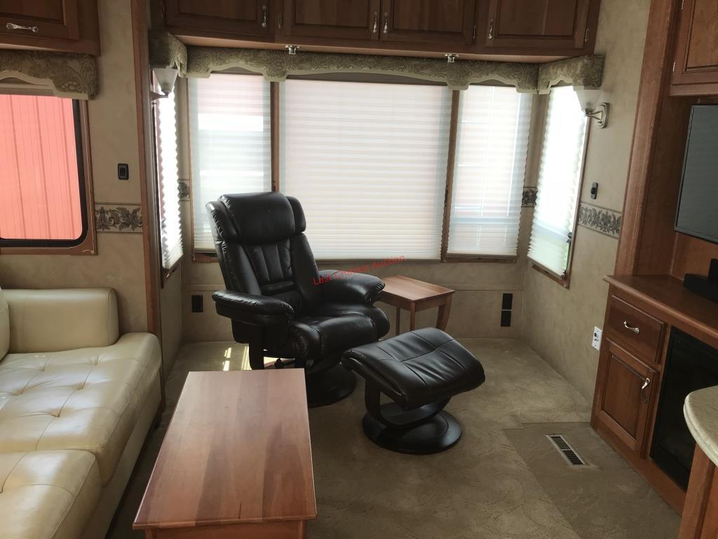 2010 CARRIAGE CAMEO 38ft