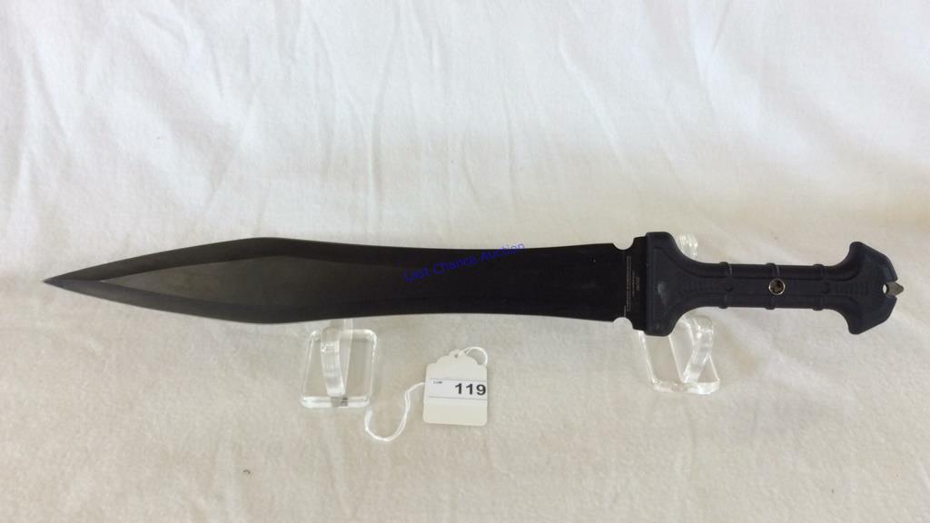 United Combat Commander Knife W/ Sheath