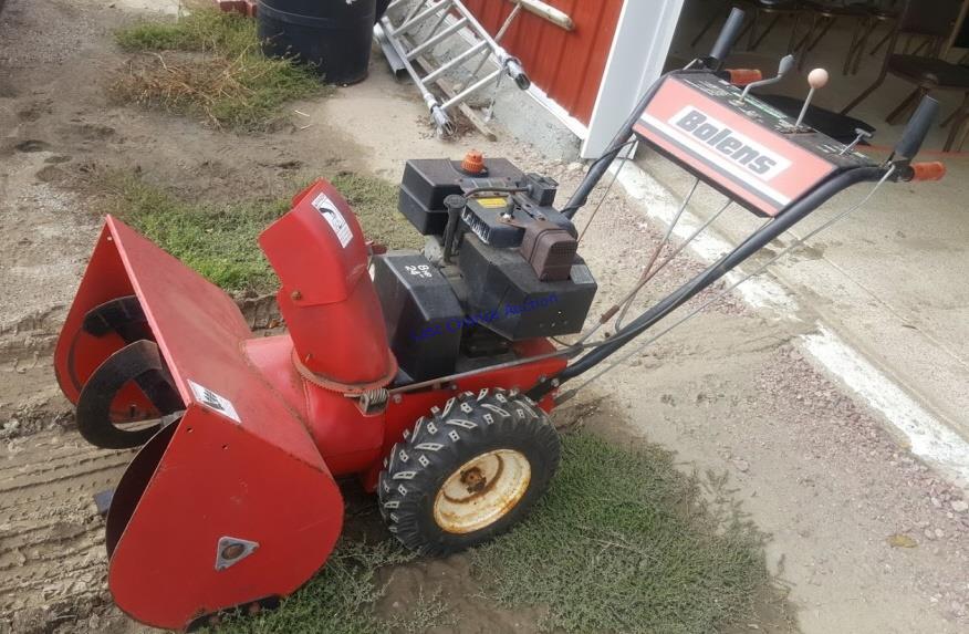 Bolens 8hp 24" Snowblower