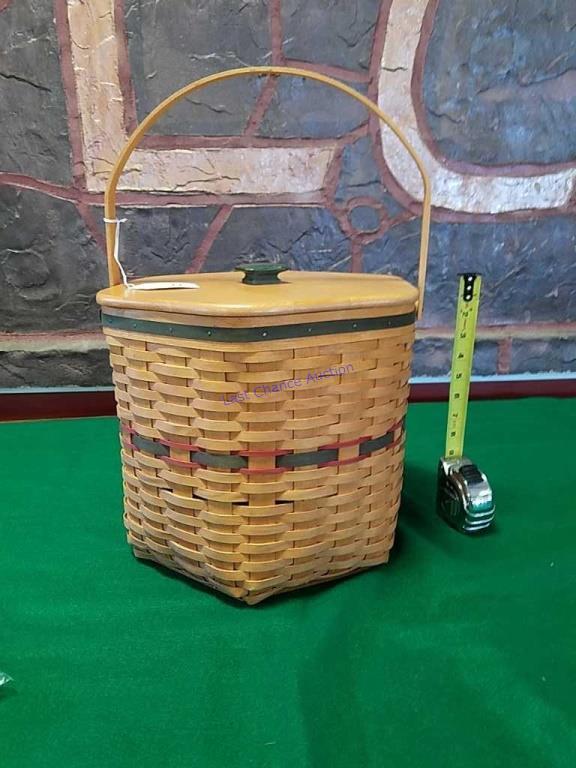 Longaberger 1997 Holiday Hostess Basket