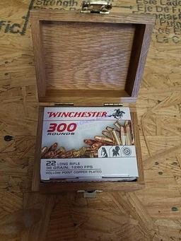 300ct Winchester .22lr in Wooden Box