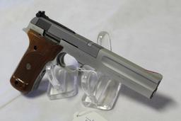 Smith & Wesson 622 .22lr Pistol Used