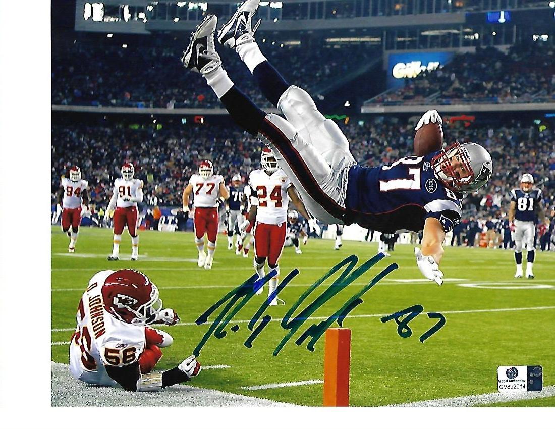 Rob Gronkowski New England Patriots Autographed 8x10 FLIP Photo w/GA coa