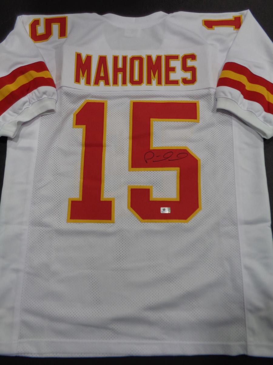 Patrick Mahomes Kansas City Chiefs Autographed Custom White Style Jersey w/GA coa