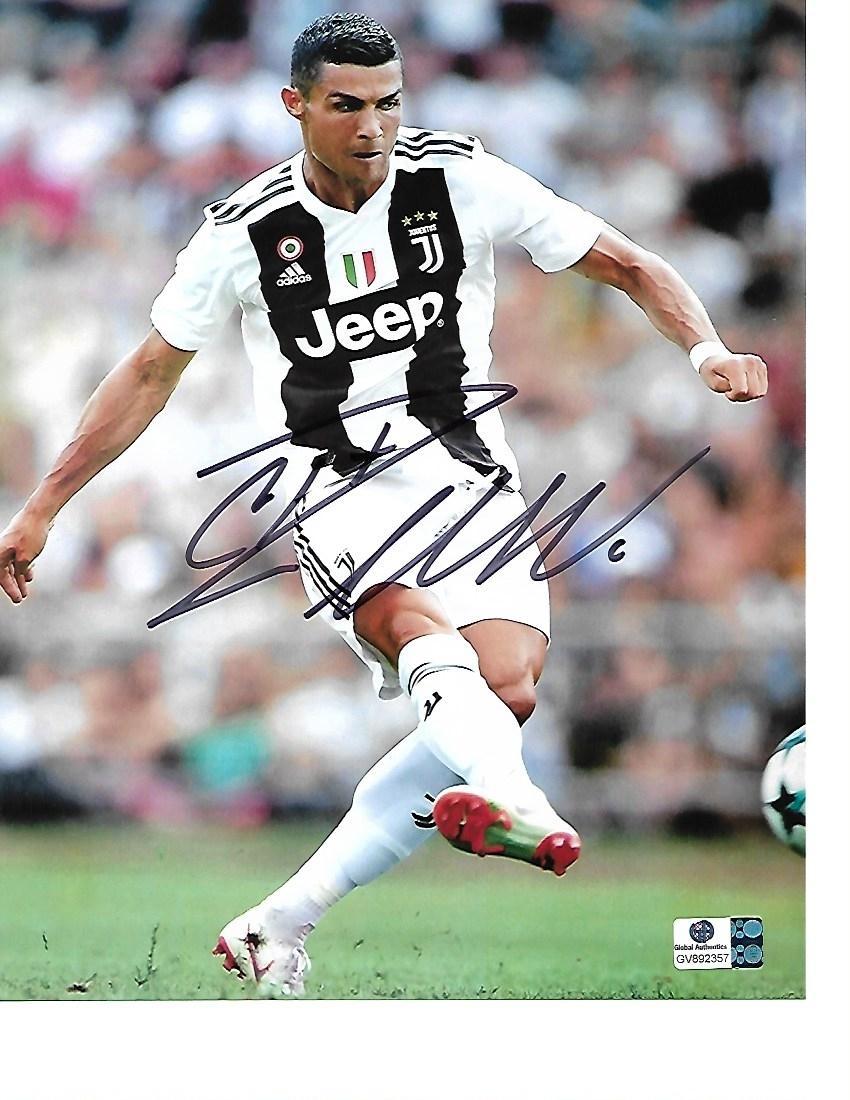 Christiano Ronaldo Juventas F.C. Autographed 8x10 Jeep Photo w/GA coa