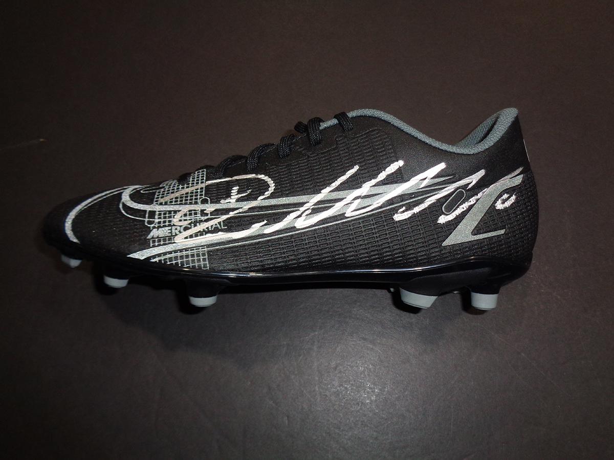 Christiano Ronaldo Manchester United Autographed Soccer Cleat GA coa