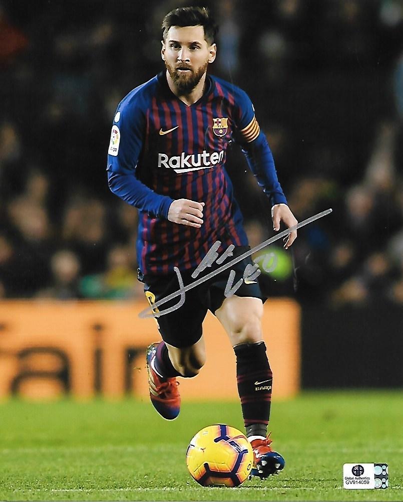 Lionel Messi FC Barcelona Autographed 8x10 Photo GA coa