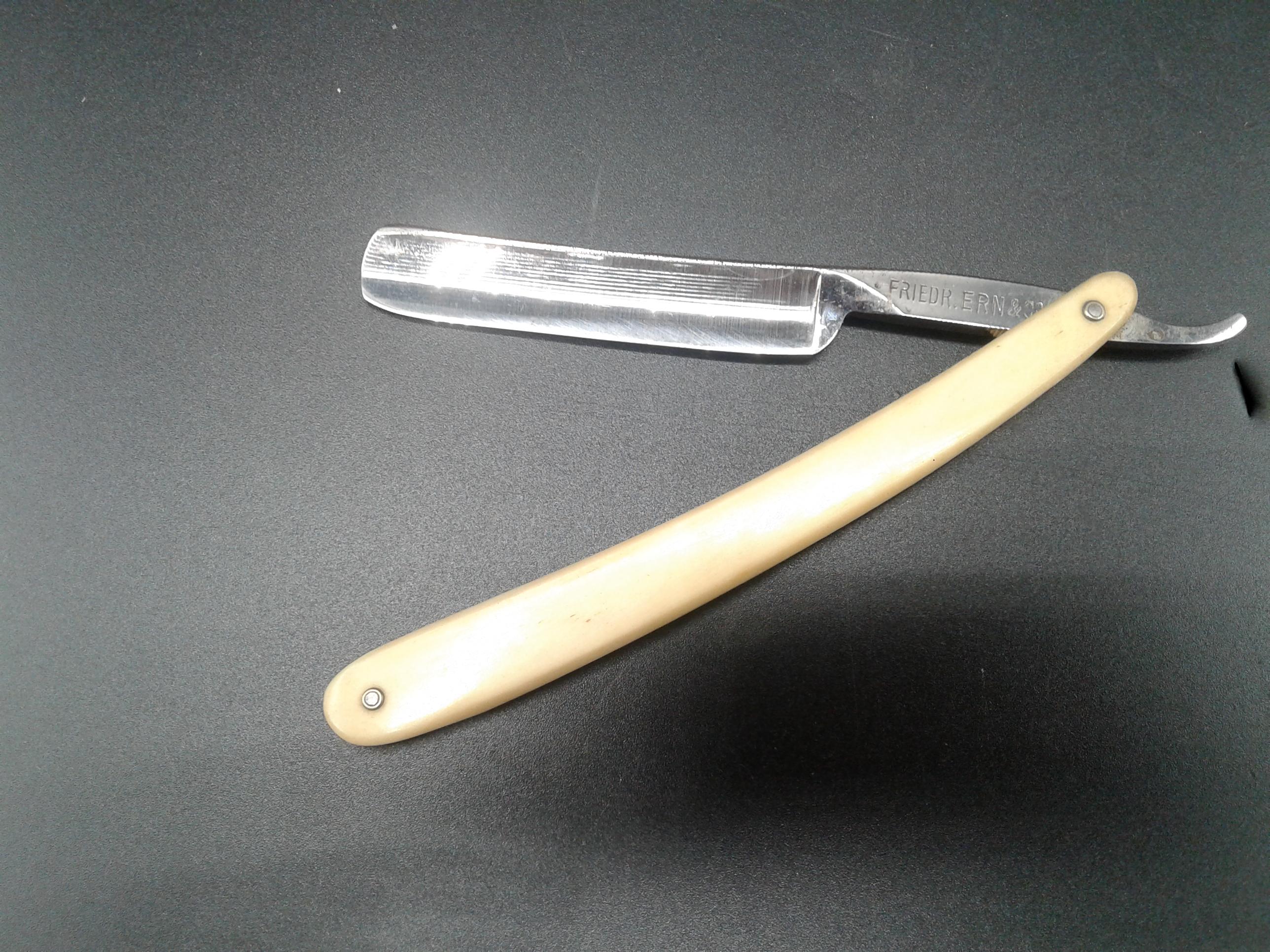 Solingen 10 5/8 Edaco "Days of The Week" Shaving Razors