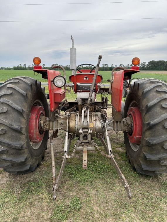 Massey Ferguson 165 tractor