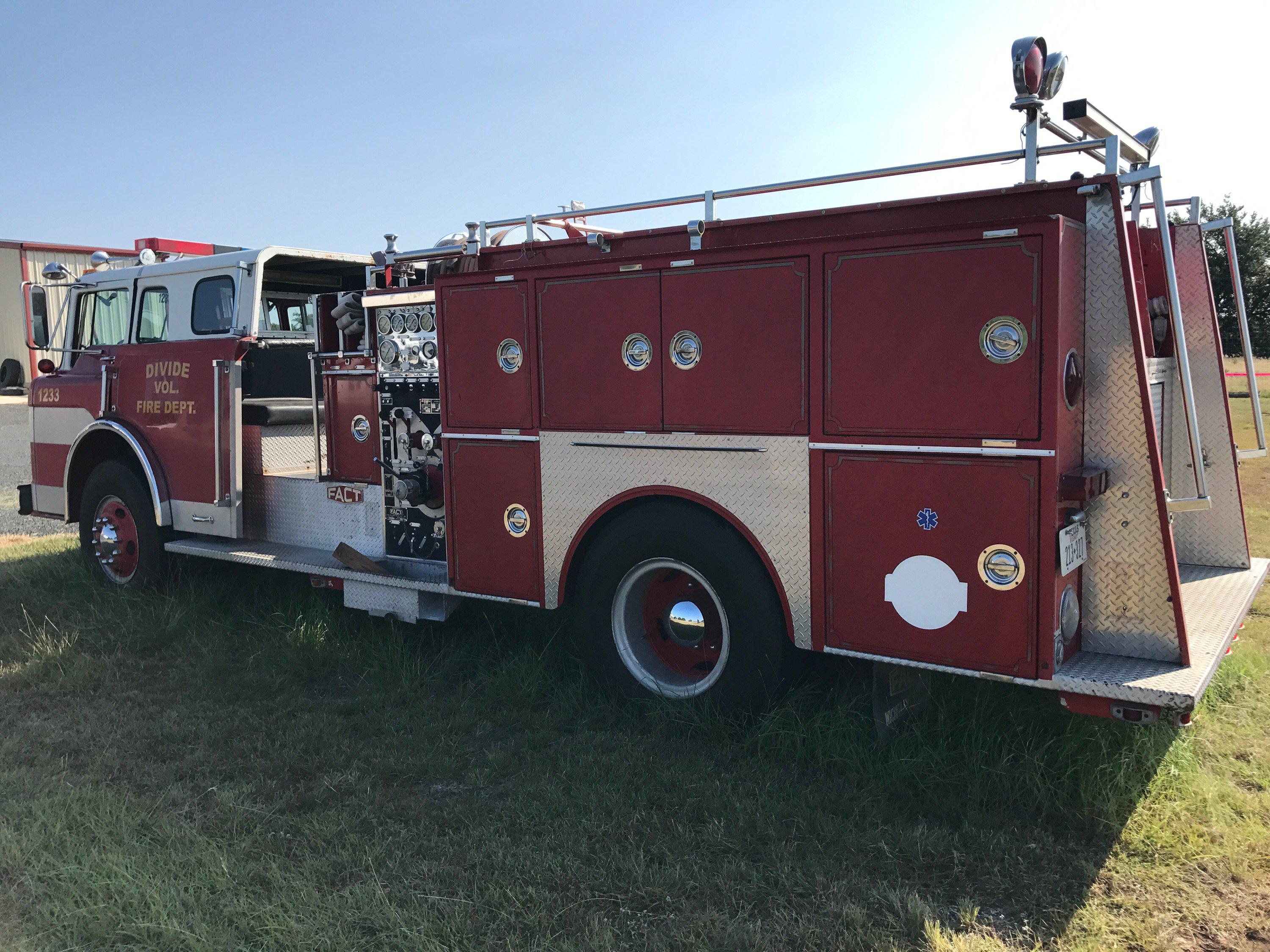 1985 Ford Fact Firetruck