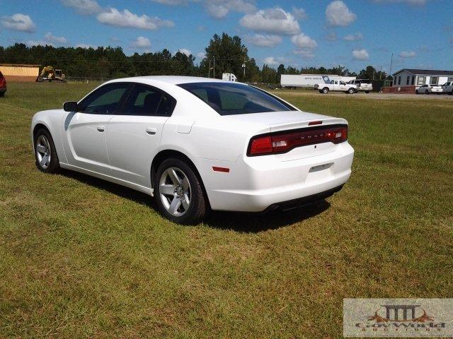 2014 DODGE CHARGER 4 DOOR SEDAN, VIN 2C3CDXAT2EH172136