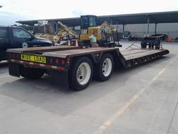 2006 WITZCO CHALLENGER RG35 LOW BOY TRAILER-SER# 1W8A11D2465000400