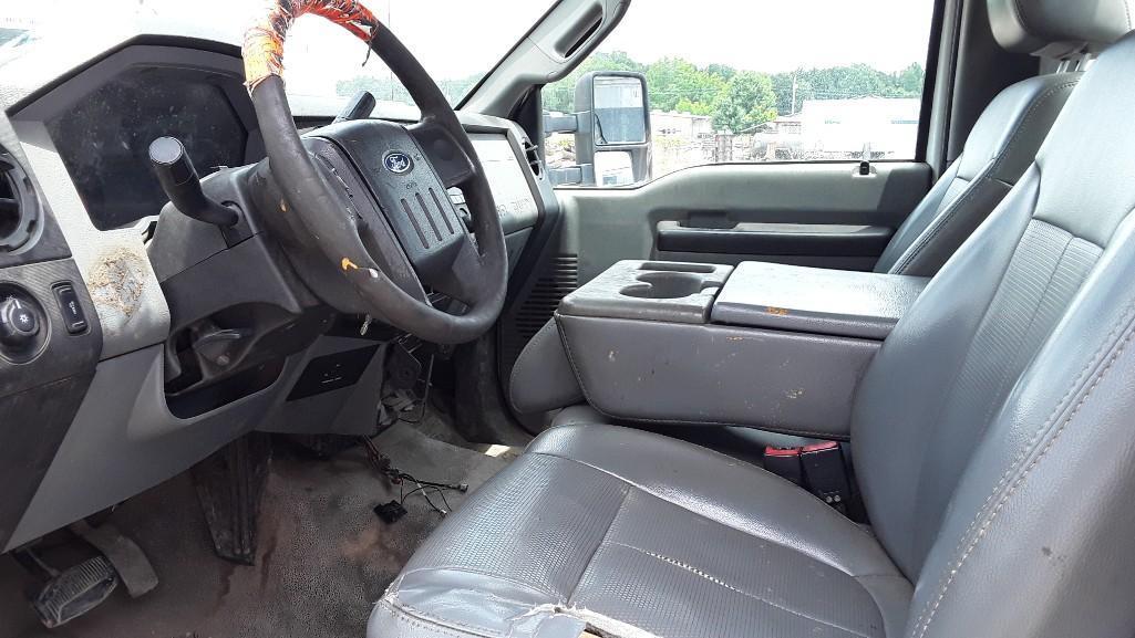 2011 Ford F-450 Service Truck, VIN # 1FDUF4GY0BEA37814