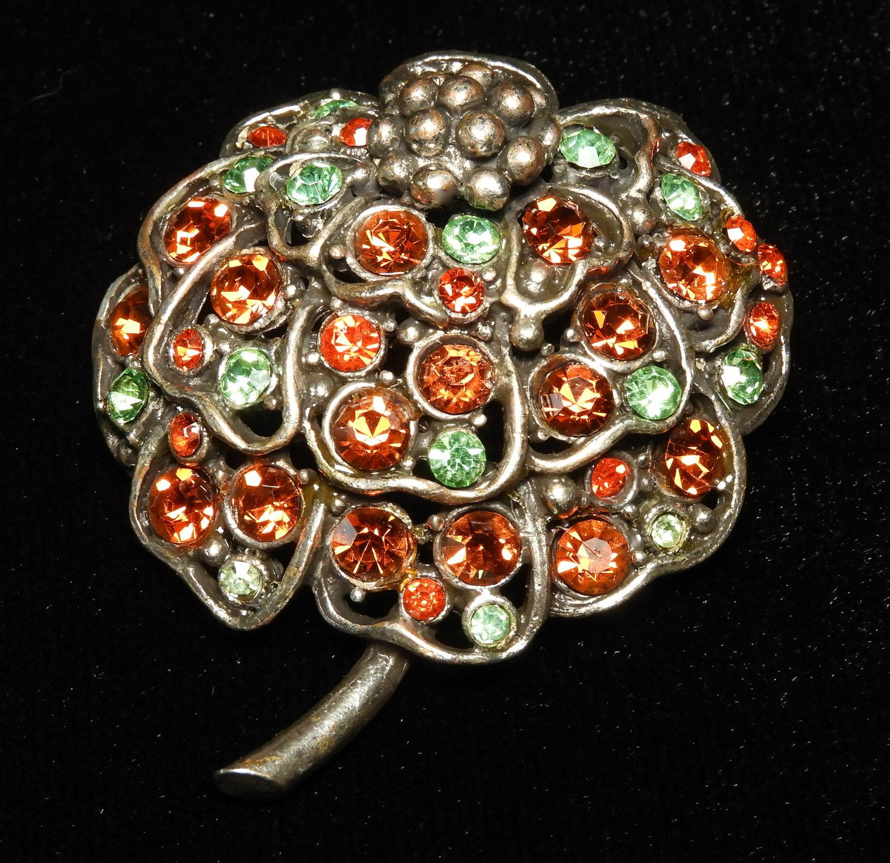 Vintage Hollycraft Flower Brooch