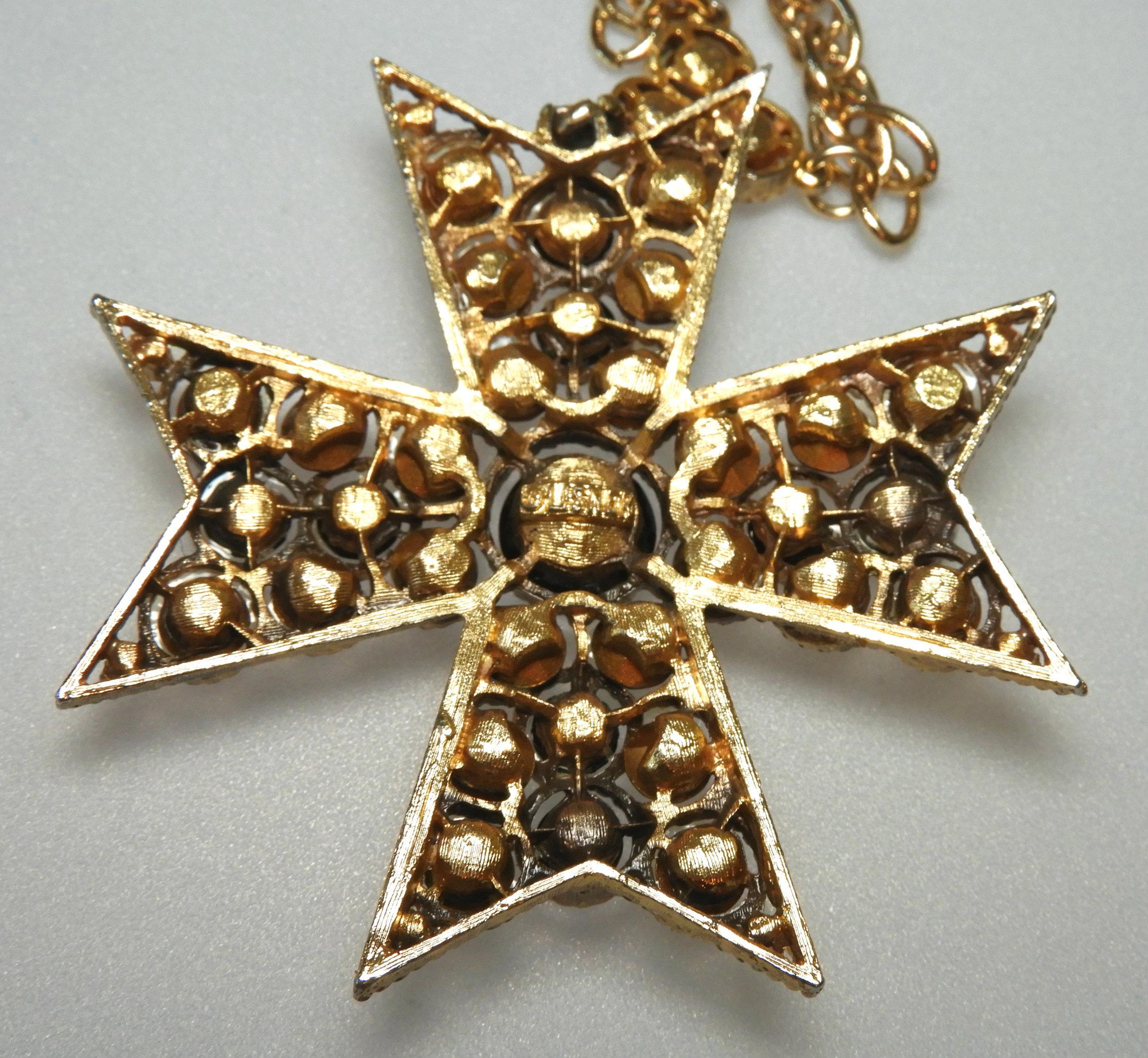 Vintage Lisner Maltese Cross Pendant Necklace