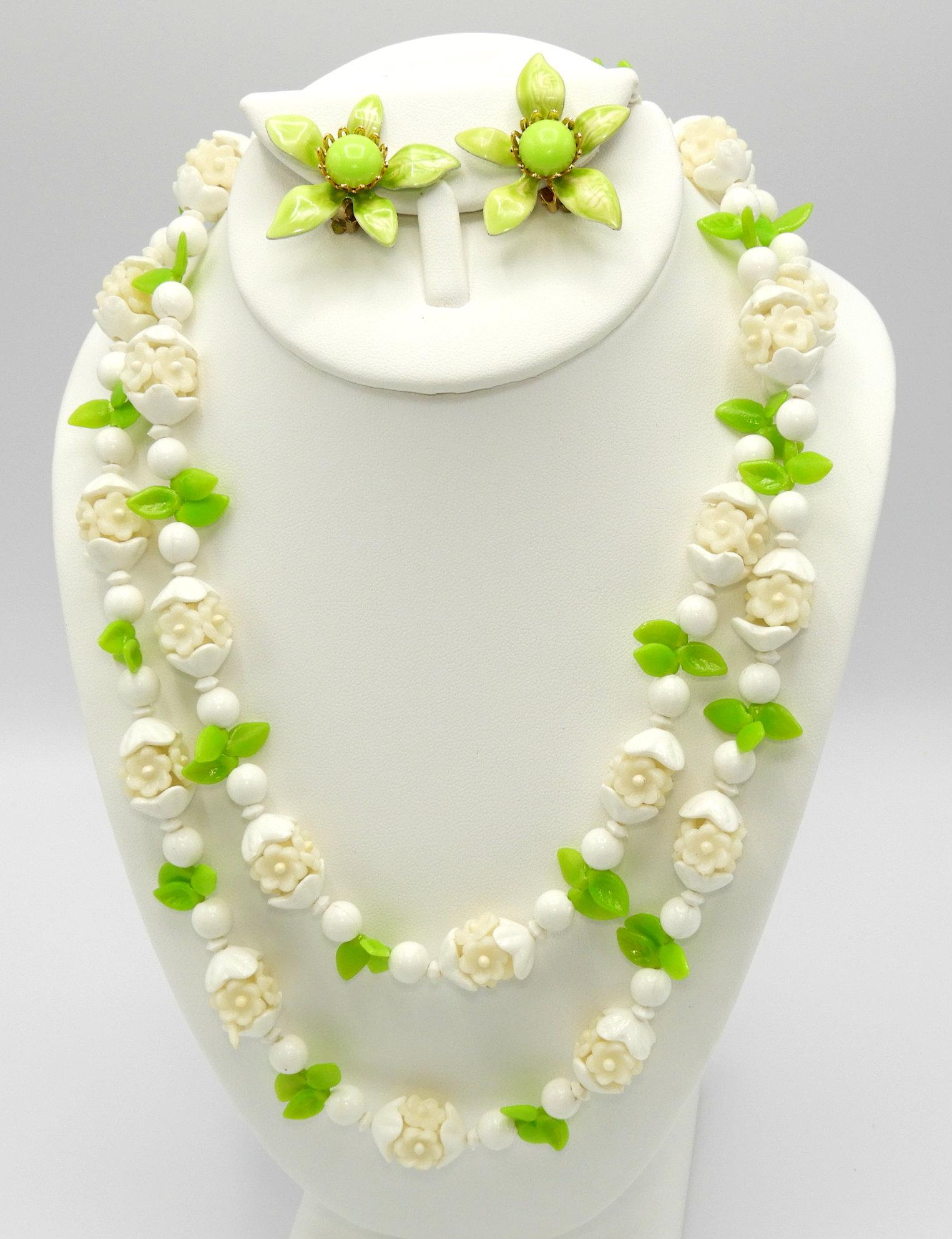 Vintage Green and White Necklace and Earrings
