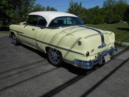 1953 Pontiac Chieftain