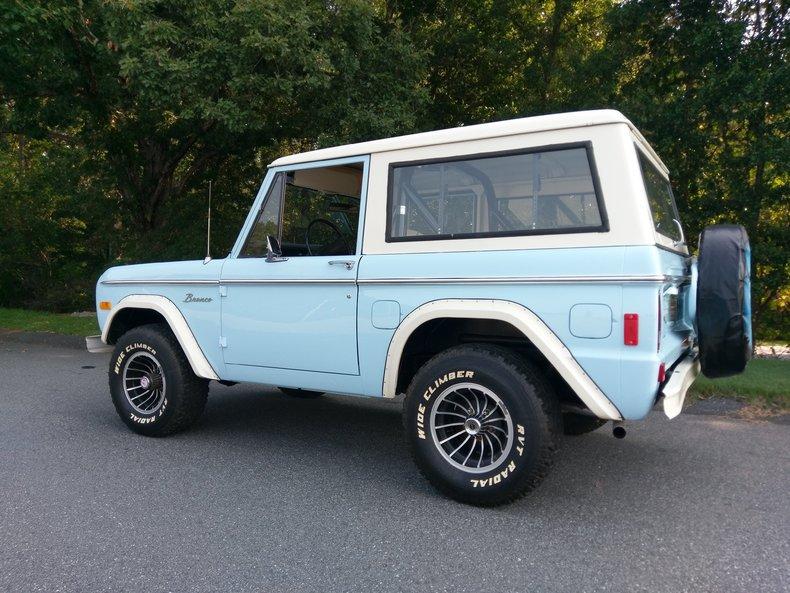 1977 Ford Bronco Wagon