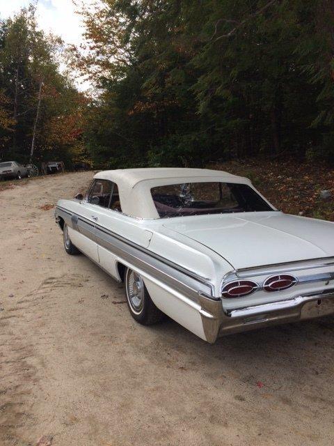 1962 Oldsmobile Starfire