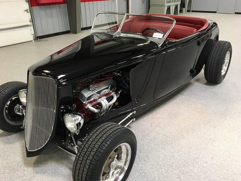 1933 Ford Roadster