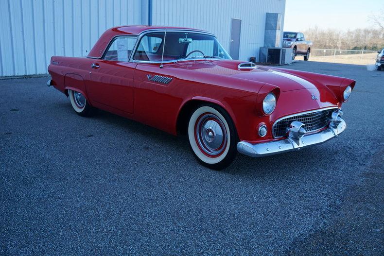 1955 Ford Thunderbird