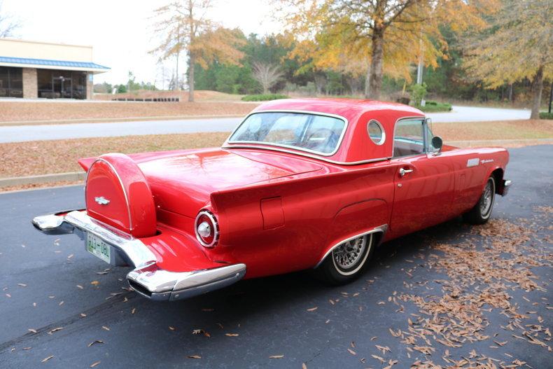 1957 Ford Thunderbird