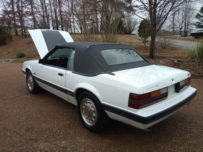 1985 Ford Mustang GT