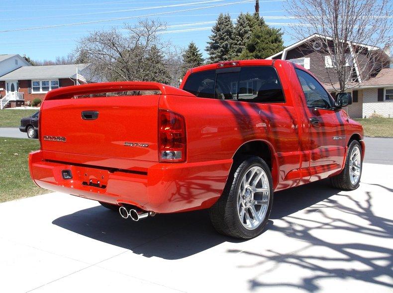 2004 Dodge Ram SRT-10 VIPER TRUCK