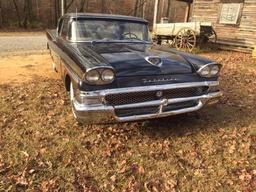 1958 Ford Skyliner