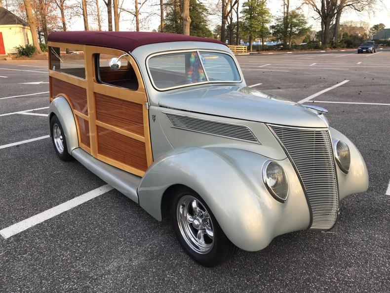 1937 Ford Woody Wagon