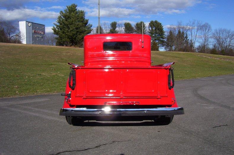 1934 Ford Model 46