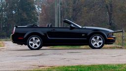 2006 Ford Mustang GT Convertible