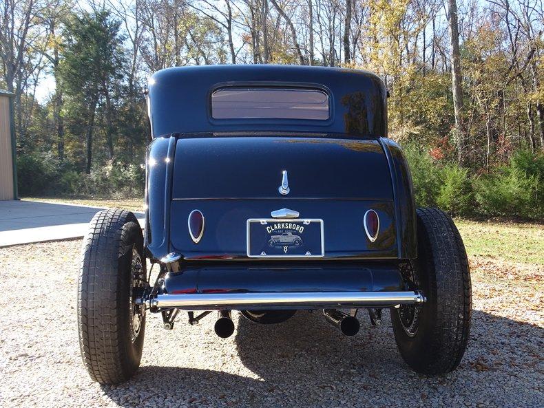 1932 Ford 5 Window Coupe