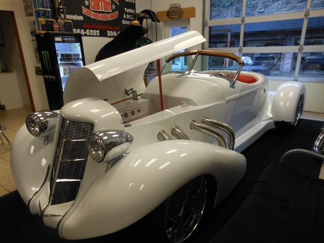 1986 Assembled 1935 Auburn Speedster Replica