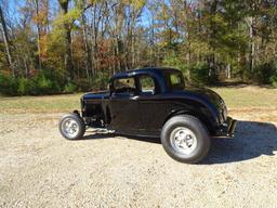 1932 Ford 5 Window Coupe