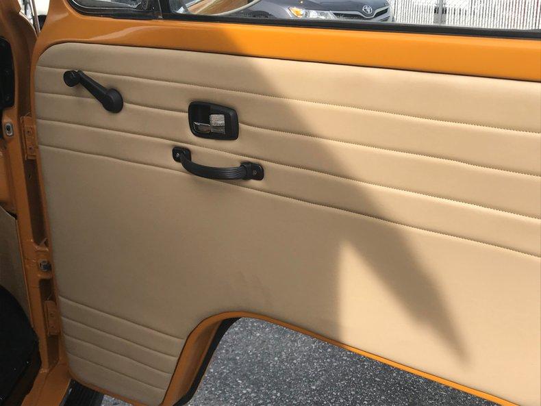 1972 Volkswagen Westfalia Camper