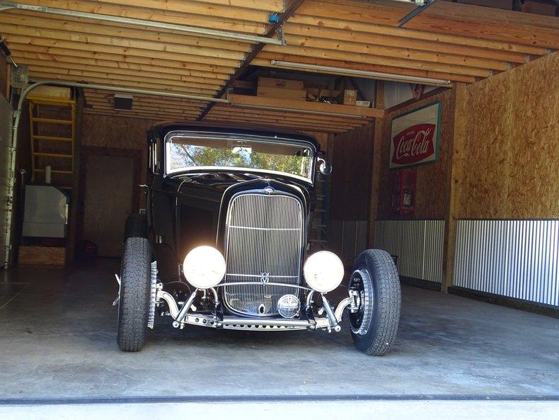 1932 Ford 5 Window Coupe