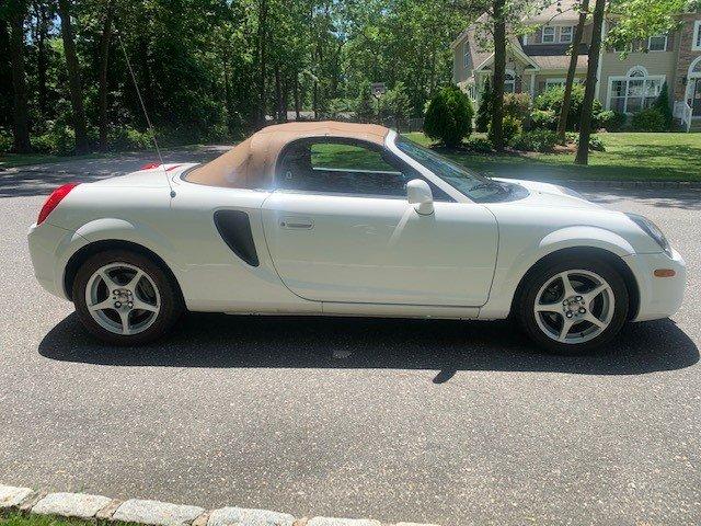 2001 Toyota MR2 Spyder