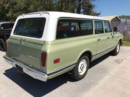 1971 Chevrolet Suburban