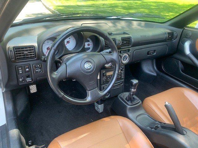 2001 Toyota MR2 Spyder