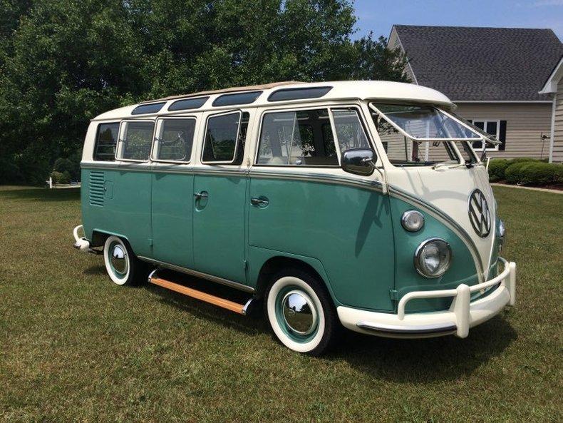 1964 Volkswagen 21 Window Bus