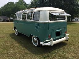 1964 Volkswagen 21 Window Bus