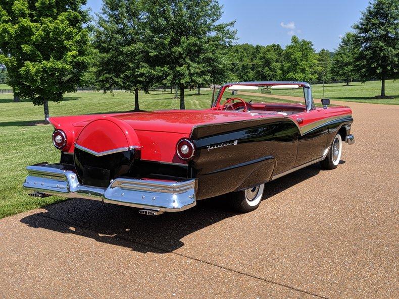 1957 Ford Fairlane 500