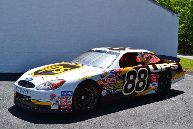 1997 Ford Taurus 88 DALE JARRETT RACE CAR