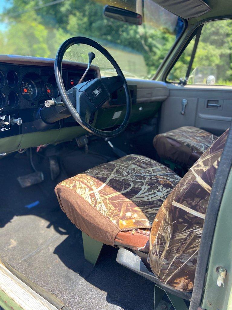 1986 Chevrolet D10 Military Blazer