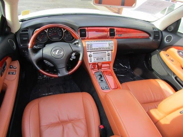 2004 Lexus SC430