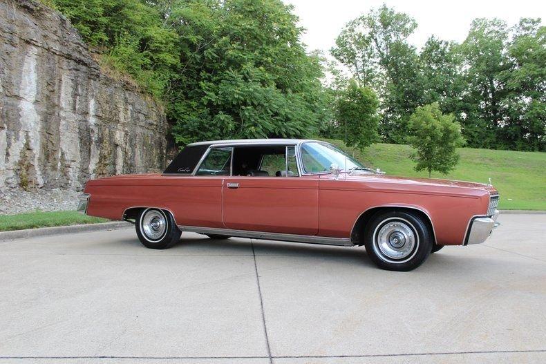 1966 Chrysler Imperial Crown Coupe