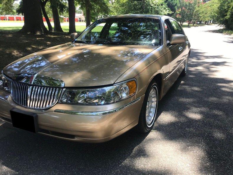 1998 Lincoln Town Car